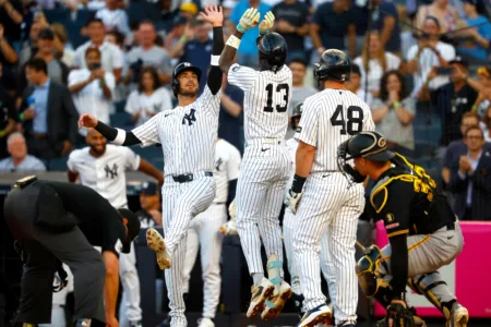 Yankees and Pirates rained out, to play a day-night doubleheader today